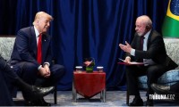 "Ele tem meu telefone e eu tenho o dele", diz Lula sobre Trump "Ele tem meu telefone e eu tenho o dele", diz Lula sobre Trump