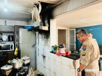 Panela esquecida no fogo mobiliza o Corpo de Bombeiros na Vila Miranda Panela esquecida no fogo mobiliza o Corpo de Bombeiros na Vila Miranda