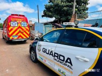 Homem é esfaqueado em plena luz do dia no Bairro Três Lagoas  Homem é esfaqueado em plena luz do dia no Bairro Três Lagoas