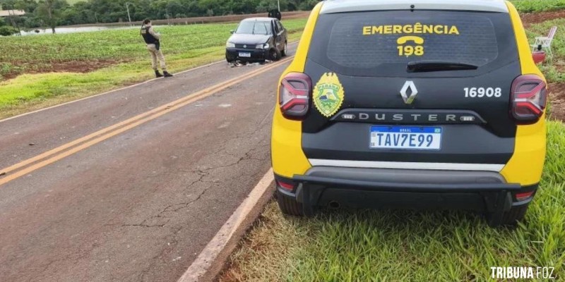 Duas pessoas ficam feridas em acidente entre Siena e Onix no interior de Marechal Cândido Rondon  Duas pessoas ficam feridas em acidente entre Siena e Onix no interior de Marechal Cândido Rondon
