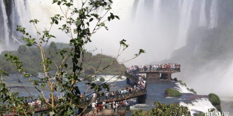 Mais de 157 mil visitantes em setembro nas Cataratas do Iguaçu Mais de 157 mil visitantes em setembro nas Cataratas do Iguaçu