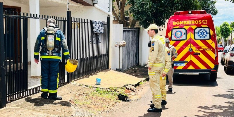 Panela esquecida no fogo mobiliza o Corpo de Bombeiros na Vila Miranda Panela esquecida no fogo mobiliza o Corpo de Bombeiros na Vila Miranda