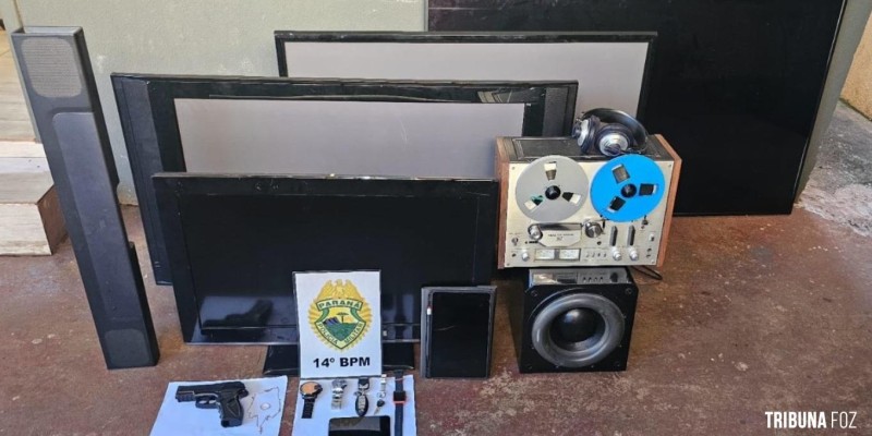 Polícia Militar recupera objetos roubados e conduz suspeito por receptação em Foz do Iguaçu Polícia Militar recupera objetos roubados e conduz suspeito por receptação em Foz do Iguaçu