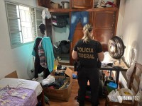 PF cumpre mandado de busca em investigação sobre contrabando de agrotóxicos e golpes de locação de veículos PF cumpre mandado de busca em investigação sobre contrabando de agrotóxicos e golpes de locação de veículos