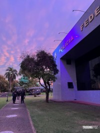 Policia Federal deflagra operação contra o tráfico internacional de armas e drogas na região sul Policia Federal deflagra operação contra o tráfico internacional de armas e drogas na região sul