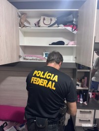Policia Federal deflagra operação contra o tráfico internacional de armas e drogas na região sul Policia Federal deflagra operação contra o tráfico internacional de armas e drogas na região sul