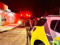 Homem é executado e outro fica ferido após ataque a tiros no Bairro Cidade Nova Homem é executado e outro fica ferido após ataque a tiros no Bairro Cidade Nova