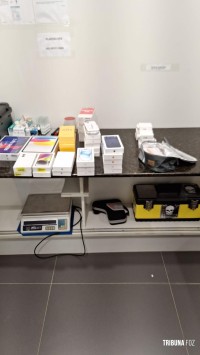 Policia Federal prende passageiro por descaminho no Aeroporto Internacional de Foz do Iguaçu Policia Federal prende passageiro por descaminho no Aeroporto Internacional de Foz do Iguaçu