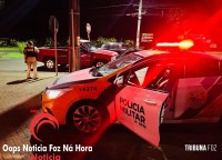 Polícia Militar intercepta duas caminhonetes roubadas e prende duas pessoas Polícia Militar intercepta duas caminhonetes roubadas e prende duas pessoas