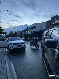 Polícia Federal desarticula duas organizações criminosas dedicadas ao descaminho de eletrônicos e outros crimes conexos Polícia Federal desarticula duas organizações criminosas dedicadas ao descaminho de eletrônicos e outros crimes conexos