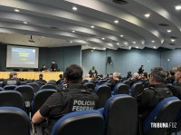 Polícia Federal desarticula duas organizações criminosas dedicadas ao descaminho de eletrônicos e outros crimes conexos Polícia Federal desarticula duas organizações criminosas dedicadas ao descaminho de eletrônicos e outros crimes conexos