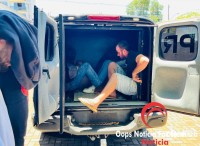 DENARC prende quatro pessoas e apreende 233 Kg de maconha na BR-277 após investigação DENARC prende quatro pessoas e apreende 233 Kg de maconha na BR-277 após investigação