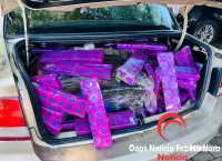 DENARC prende quatro pessoas e apreende 233 Kg de maconha na BR-277 após investigação DENARC prende quatro pessoas e apreende 233 Kg de maconha na BR-277 após investigação