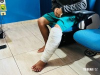 GM apresenta na delegacia jovem que cometeu assalto e foi atropelado pela vítima no Bairro Três Lagoas GM apresenta na delegacia jovem que cometeu assalto e foi atropelado pela vítima no Bairro Três Lagoas