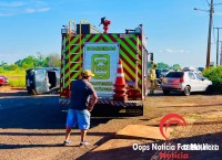 Colisão seguido de tombamento mobiliza Siate, Samu e o Corpo de Bombeiros na Av. Perimetral Leste Colisão seguido de tombamento mobiliza Siate, Samu e o Corpo de Bombeiros na Av. Perimetral Leste