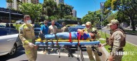 Siate socorre vítima de acidente de trânsito após colisão traseira na Av. Paraná Siate socorre vítima de acidente de trânsito após colisão traseira na Av. Paraná