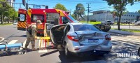 Siate socorre vítima de acidente de trânsito após colisão traseira na Av. Paraná Siate socorre vítima de acidente de trânsito após colisão traseira na Av. Paraná