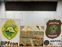 PF e PM realizam sete apreensões às margens do Rio Paraná em Foz do Iguaçu PF e PM realizam sete apreensões às margens do Rio Paraná em Foz do Iguaçu