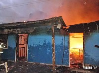 Incêndio destrói completamente uma casa no Bairro de Obrero em Ciudad Del Este Incêndio destrói completamente uma casa no Bairro de Obrero em Ciudad Del Este