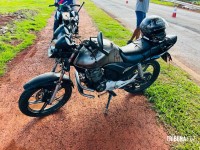 Colisão entre duas motocicletas deixa duas pessoas feridas na marginal da BR-277 Colisão entre duas motocicletas deixa duas pessoas feridas na marginal da BR-277