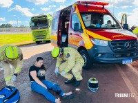 Colisão entre duas motocicletas deixa duas pessoas feridas na marginal da BR-277 Colisão entre duas motocicletas deixa duas pessoas feridas na marginal da BR-277