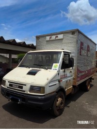 PM recupera caminhão furtado em área rural de São Miguel do Iguaçu PM recupera caminhão furtado em área rural de São Miguel do Iguaçu