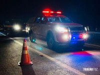 Grave acidente entre carro e moto deixa mulher em estado gravíssimo na Av. Perimetral Leste Grave acidente entre carro e moto deixa mulher em estado gravíssimo na Av. Perimetral Leste