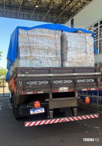 Policia Federal, PM e Receita Federal apreendem mais de 15 toneladas de sucata em Foz do Iguaçu Policia Federal, PM e Receita Federal apreendem mais de 15 toneladas de sucata em Foz do Iguaçu