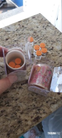 PRF apreende cabelos de origem estrangeira e medicamentos em ônibus na BR-277 PRF apreende cabelos de origem estrangeira e medicamentos em ônibus na BR-277