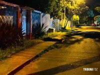 Troca de tiros com a PM durante roubo termina com um morto, um ferido e outro preso no Jardim Dona Fátima Troca de tiros com a PM durante roubo termina com um morto, um ferido e outro preso no Jardim Dona Fátima