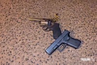 Troca de tiros com a PM durante roubo termina com um morto, um ferido e outro preso no Jardim Dona Fátima Troca de tiros com a PM durante roubo termina com um morto, um ferido e outro preso no Jardim Dona Fátima