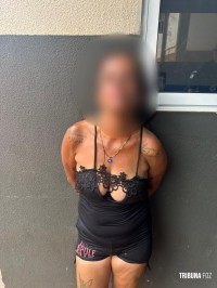 Guarda Municipal prende traficante que vendia drogas "Crack" na Praça da Bíblia Guarda Municipal prende traficante que vendia drogas "Crack" na Praça da Bíblia