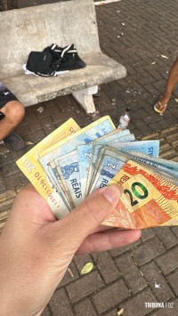 Guarda Municipal prende traficante que vendia drogas "Crack" na Praça da Bíblia Guarda Municipal prende traficante que vendia drogas "Crack" na Praça da Bíblia