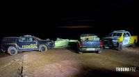 PF e PM apreendem 1.107,5 Kg de maconha, caminhonete e duas embarcações em Santa Helena PF e PM apreendem 1.107,5 Kg de maconha, caminhonete e duas embarcações em Santa Helena