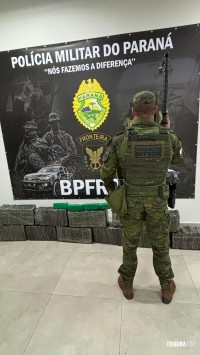 BPFRON e PF apreendem veículo carregado com 150 Kg de maconha e prendem homem em Santa Tereza do Oeste BPFRON e PF apreendem veículo carregado com 150 Kg de maconha e prendem homem em Santa Tereza do Oeste