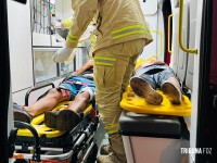 Casal é esfaqueado no bairro Jardim Dourado e encaminhado em estado grave ao hospital Casal é esfaqueado no bairro Jardim Dourado e encaminhado em estado grave ao hospital