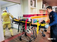 Casal é esfaqueado no bairro Jardim Dourado e encaminhado em estado grave ao hospital Casal é esfaqueado no bairro Jardim Dourado e encaminhado em estado grave ao hospital