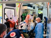 Vítima de explosão em apartamento é transferida em estado gravíssimo para hospital referência Vítima de explosão em apartamento é transferida em estado gravíssimo para hospital referência