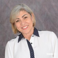 Chefe de gabinete do Vereador Ranieri é nomeada Diretora na Prefeitura de Foz Chefe de gabinete do Vereador Ranieri é nomeada Diretora na Prefeitura de Foz