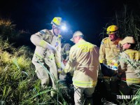 Grave acidente na Av. Perimetral Leste: Motorista fica preso nas ferragens após colidir contra motocicleta Grave acidente na Av. Perimetral Leste: Motorista fica preso nas ferragens após colidir contra motocicleta