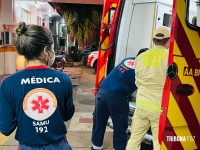 Carro passa atirando e deixa três pessoas em estado gravíssimo no Bairro Jardim São Paulo Carro passa atirando e deixa três pessoas em estado gravíssimo no Bairro Jardim São Paulo