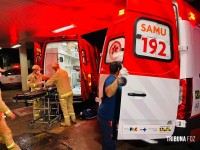 Carro passa atirando e deixa três pessoas em estado gravíssimo no Bairro Jardim São Paulo Carro passa atirando e deixa três pessoas em estado gravíssimo no Bairro Jardim São Paulo