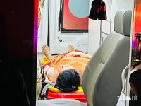 Carro passa atirando e deixa três pessoas em estado gravíssimo no Bairro Jardim São Paulo Carro passa atirando e deixa três pessoas em estado gravíssimo no Bairro Jardim São Paulo