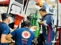 Carro passa atirando e deixa três pessoas em estado gravíssimo no Bairro Jardim São Paulo Carro passa atirando e deixa três pessoas em estado gravíssimo no Bairro Jardim São Paulo