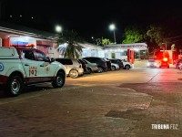 Carro passa atirando e deixa três pessoas em estado gravíssimo no Bairro Jardim São Paulo Carro passa atirando e deixa três pessoas em estado gravíssimo no Bairro Jardim São Paulo