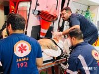 Carro passa atirando e deixa três pessoas em estado gravíssimo no Bairro Jardim São Paulo Carro passa atirando e deixa três pessoas em estado gravíssimo no Bairro Jardim São Paulo