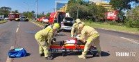 Motociclista é socorrido pelo Siate após colisão na Av. das Cataratas Motociclista é socorrido pelo Siate após colisão na Av. das Cataratas