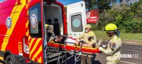 Motociclista é socorrido pelo Siate após colisão na Av. das Cataratas Motociclista é socorrido pelo Siate após colisão na Av. das Cataratas