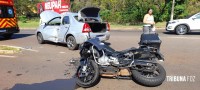 Motociclista é socorrido pelo Siate após colisão na Av. das Cataratas Motociclista é socorrido pelo Siate após colisão na Av. das Cataratas
