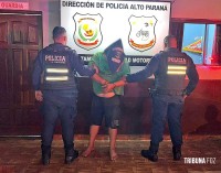 Foragido da Justiça com três mandados de prisão é preso em frente a um restaurante em Ciudad Del Este Foragido da Justiça com três mandados de prisão é preso em frente a um restaurante em Ciudad Del Este